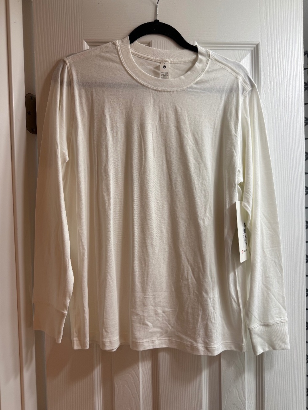 NWT Lululemon Long Sleeve Top